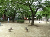 丁張稲荷公園