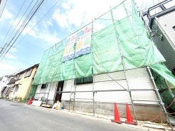 ～現地写真～この陽当たりの良さを現地にて体感してみてください♪　同仕様当社施工例のご見学はお気軽にご相談ください。