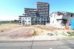 ～現地写真～この陽当たりの良さを現地にて体感してみてください♪　これから区割りブロック工事の施工を行います。