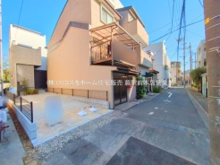 川口市本町１丁目