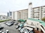 街並みに調和する落ち着いた佇まいと整えられた敷地が心地よい毎日を予感させます