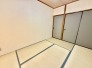 心安らぐ和の趣を感じさせながら日々の暮らしにしっとりと馴染む心地よい空間
