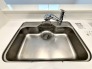 ワンタッチで切り替えが可能な浄水器一体型水栓です。飲用水としてはもちろん、食材を洗う際にもおすすめです。