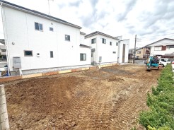 ~現地写真~これから区割りブロック施工いたします。