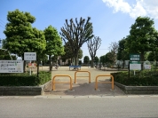 行衛大通り公園